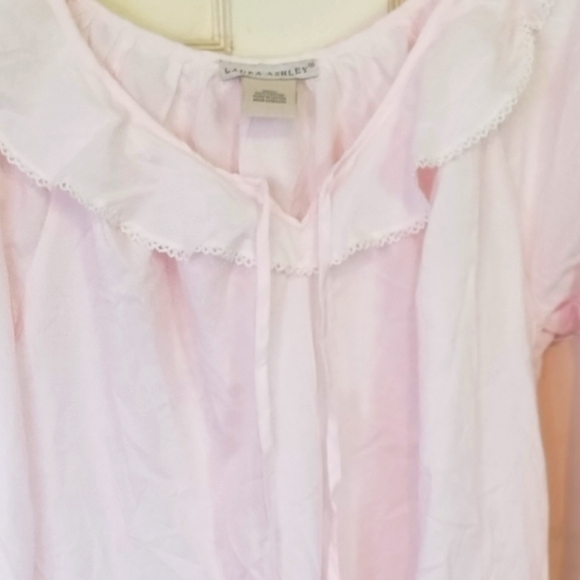 NWT Laura Ashley small pale rose ruffled collar who is embroidered edging - Picture 16 of 16